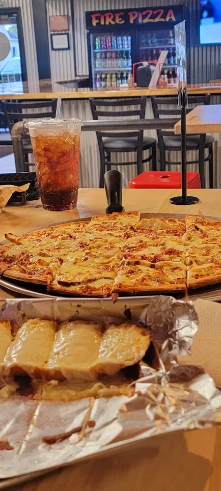 10 Cauliflower Crust Meat Lovers